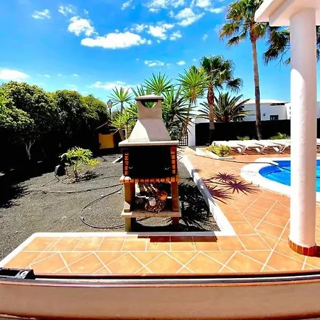 ágatha, Vacaciones En Familia En Lanzarote Villa Playa Blanca (Lanzarote)